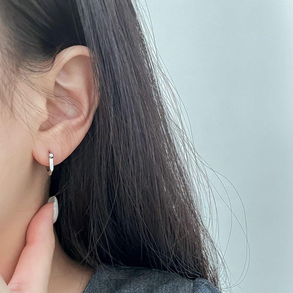 Mxbeauty Anting Gaya Korea Trendi Hadiah Perak Mencegah Alergi Tembaga Aksesoris Telinga Hoop Ear Buckle