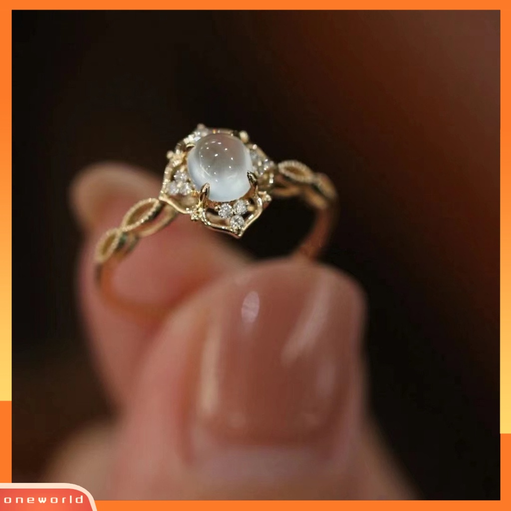 [EONE] Wanita Cincin Mengkilap Romantis Berongga Keluar Berkilau Dapat Disesuaikan Hadiah Hias Faux Moonstone Wedding Ring Pesta Perhiasan Aksesori Busana