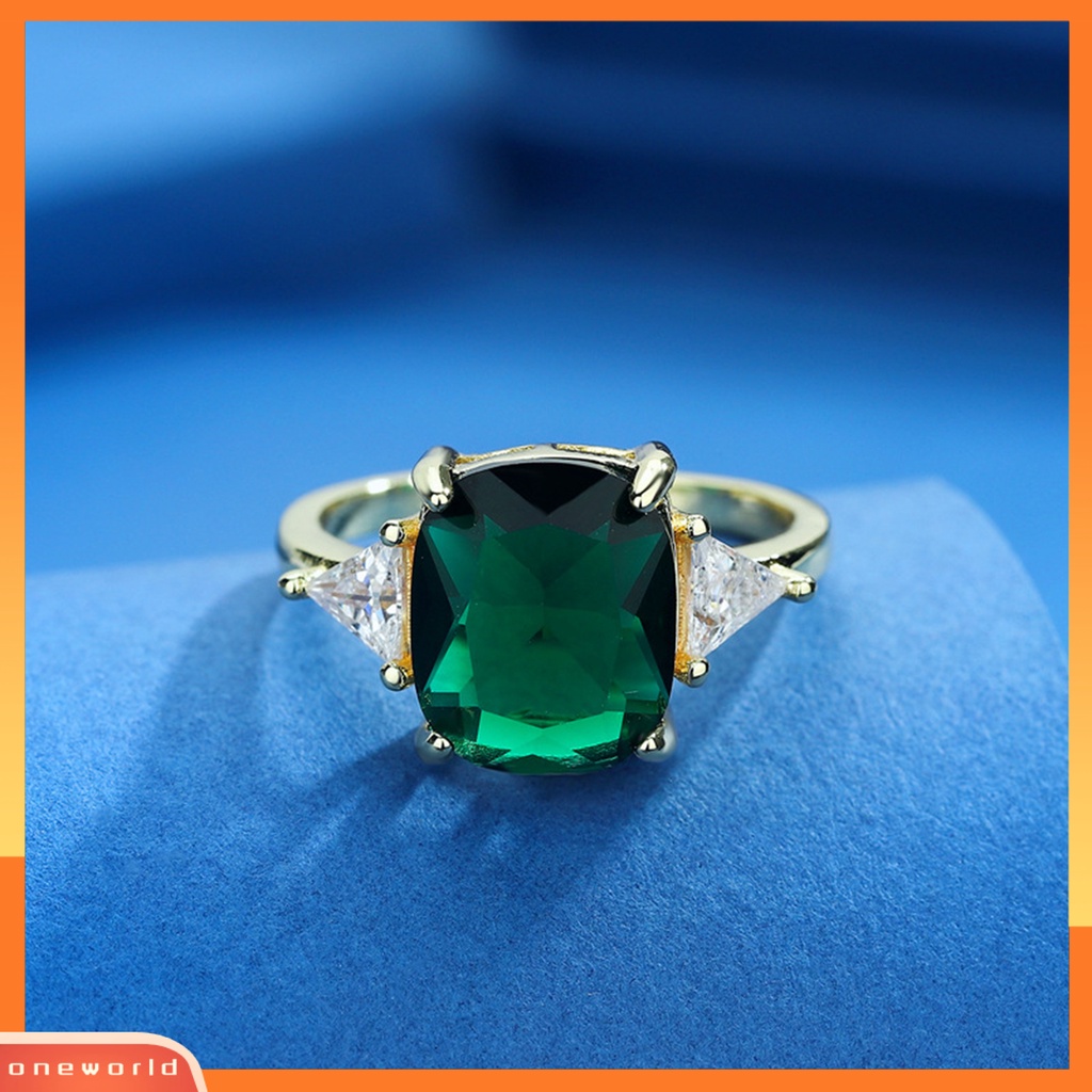 [EONE] Cincin Jari Gaya Sederhana Semua Pertandingan Berkilau Mempesona Efek Visual Ultra-Ringan Hias Alloy Wanita Simulasi Permata Batu Zamrud Cincin Untuk Wanita