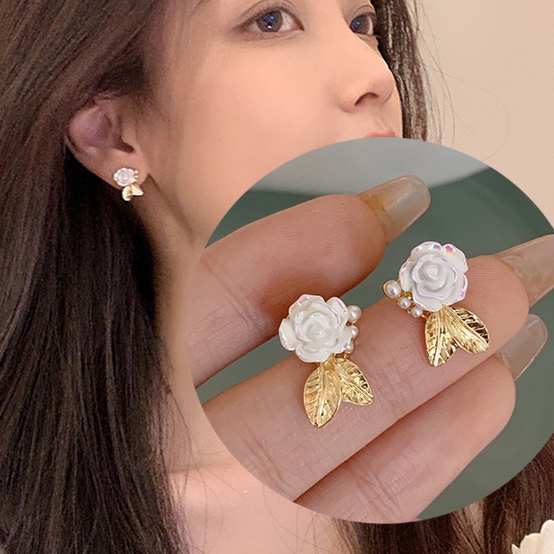 Korea Korea Korea Bunga Mutiara Temperamen Niche Kecil Sederhana Anting Desain High-End