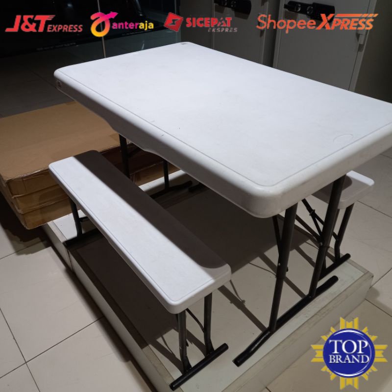 Krisbow bar beer set meja dan kursi lipat 3 pcs