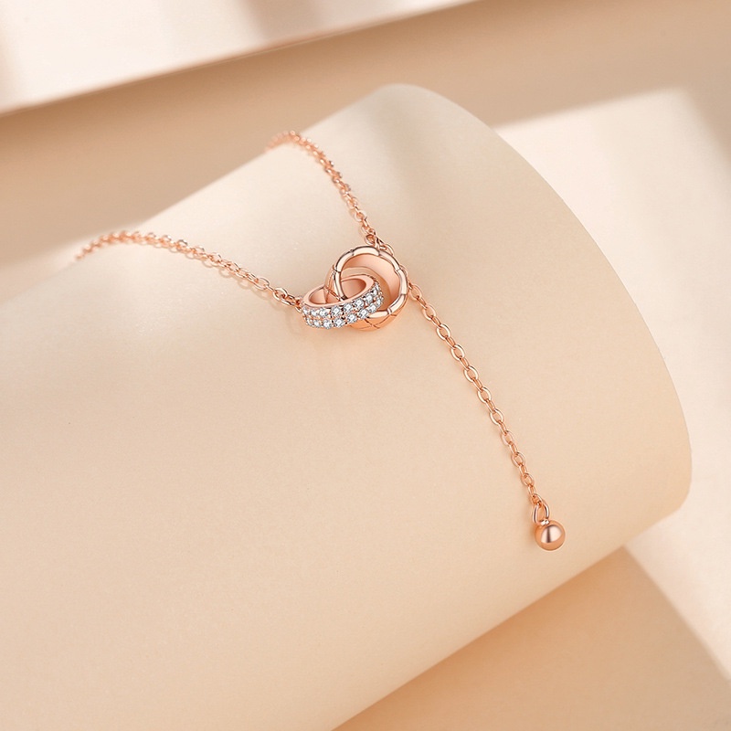 Sterling Silver Double Ring Kalung Perempuan ins Gaya Sterling Silver Musim Panas Gaya Baru Cahaya Mewah Niche Interlocking Rose Gold Rumbai Klavikula Rantai