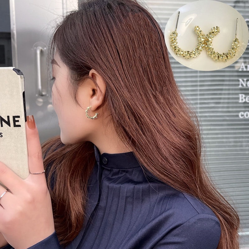 Anting Tusuk Geometri Simple Alloy Irregular Untuk Wanita