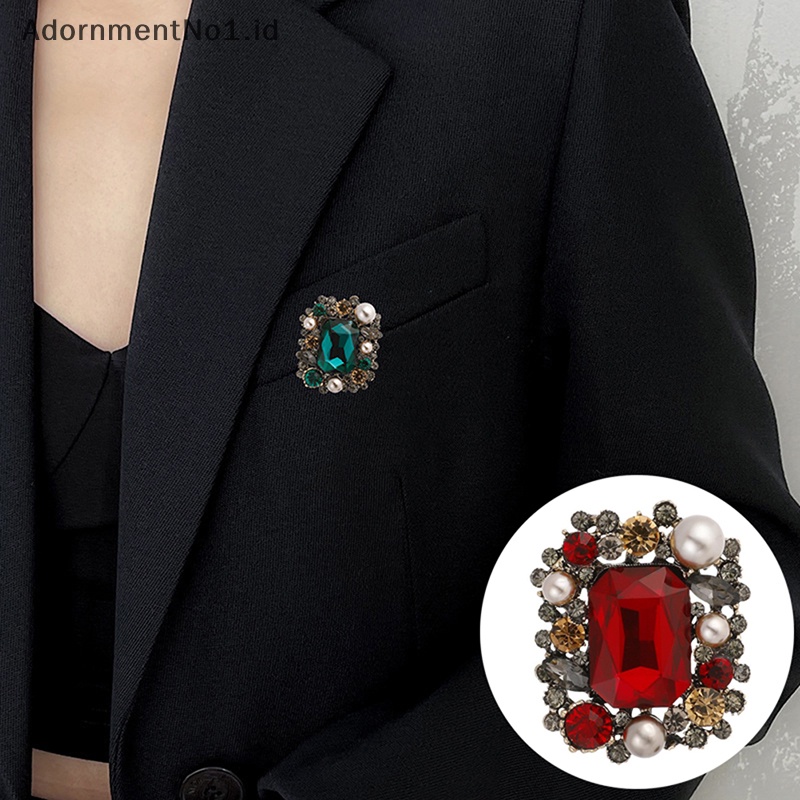 [AdornmentNo1] Wanita Trendi Klasik Mutiara Kristal Persegi Bros Pin Vintage Berlian Imitasi Lencana Lady Retro Mantel Pakaian Pin Perhiasan Hadiah [ID]