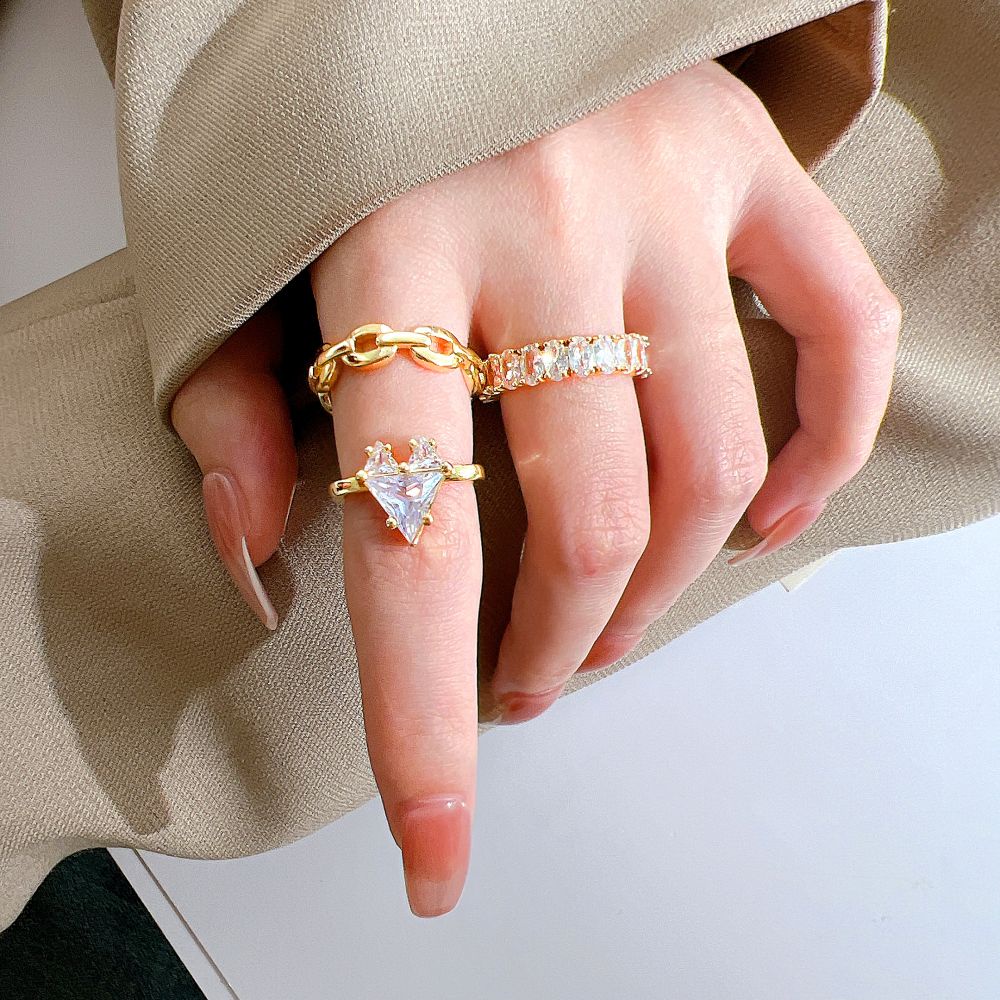 Cincin Emas Zirkon Hati Y2K Berlian Kristal Tidak Teratur Rings Untuk Wanita Fashion Perhiasan Aksesoris