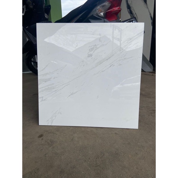 GRANITE LANTAI 60X60 M02W / GARUDA / KW1