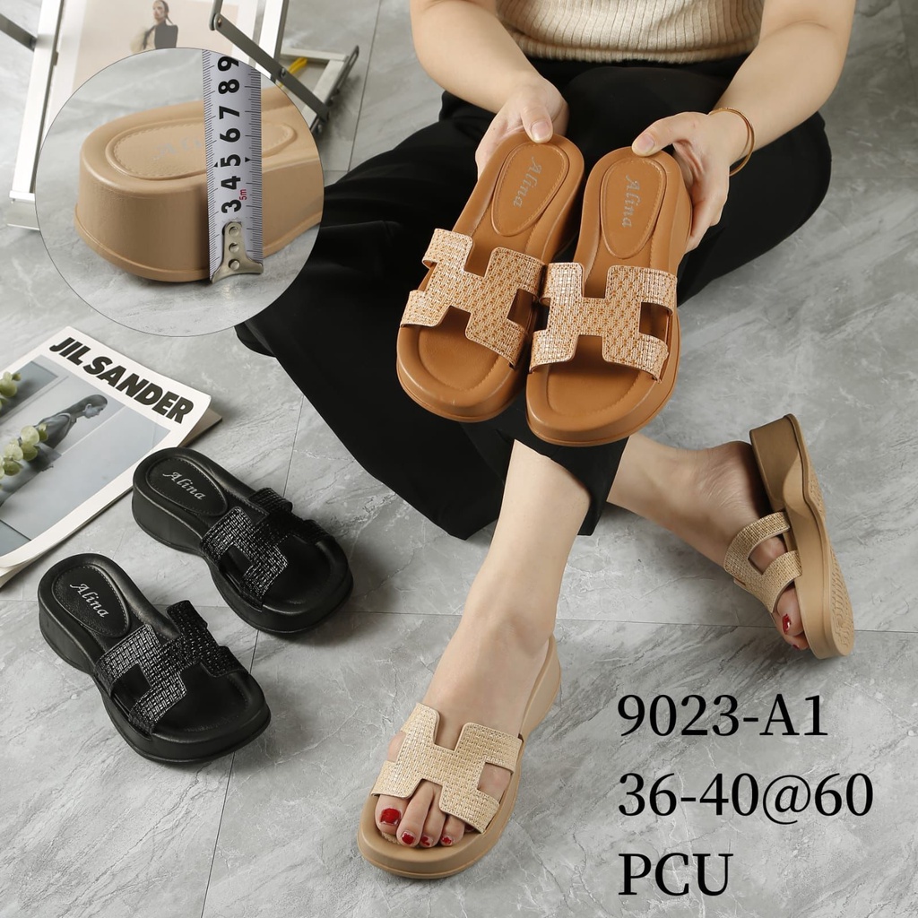 Sandal Wedges Perempuan 9023 A1 Sendal Karet Sol Tebal Berkualitas AntiAir SDLWW