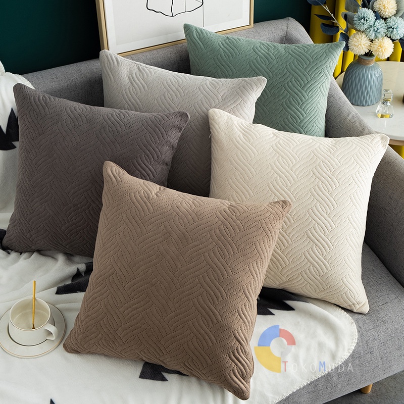 TOKOMUDA SARUNG BANTAL  40*40 Simple Velvet Cushion