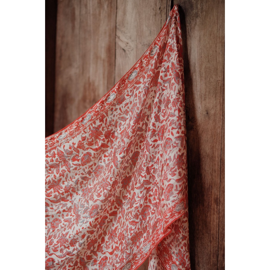 RATU - Syal Batik Sutra Orange 07