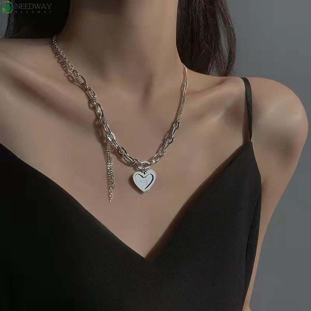 NEEDWAY Wanita Kalung Pasangan Punk Hadiah Pesta Cinta Hati Asimetri Stainless Steel Rumbai Fashion Perhiasan Jantung Liontin Choker