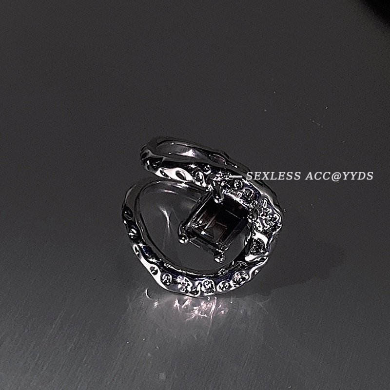 Cincin Zircon Geometris Bahan Alloy Fashion Untuk Wanita