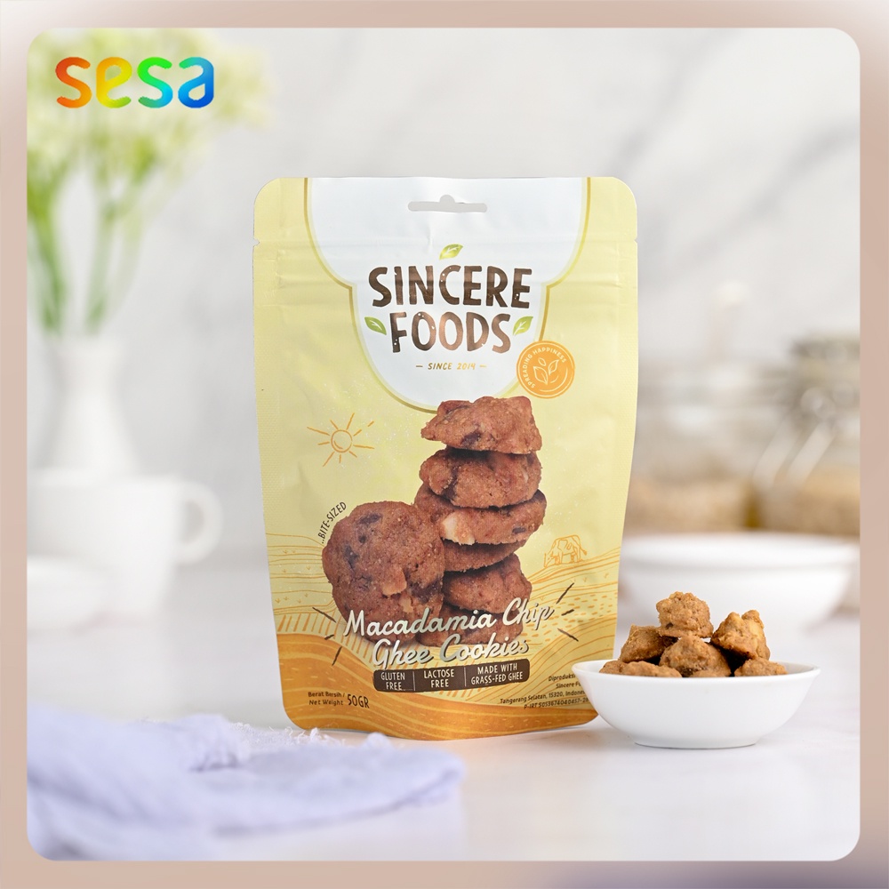 

SINCERE FOODS Macadamia Chip Ghee Cookies 50gr - Snack Cemilan