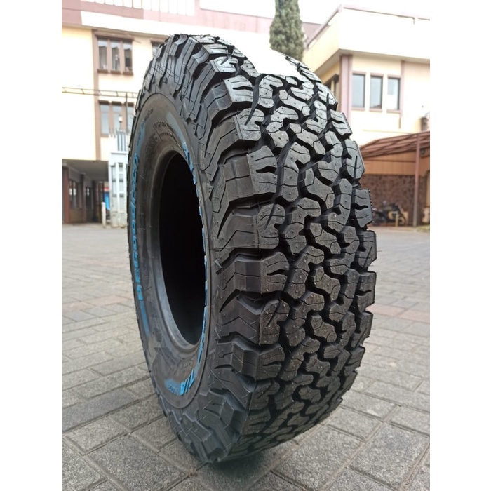 FREE PASANG Ban Mobil BFGoodrich All Terrain AT Ko2 Size 235/75 R15 - Mobil Katana &amp; Taft OffRoad