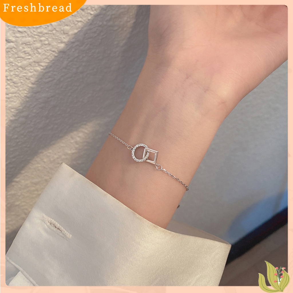 &lt; Freshbread &gt; Wanita Gelang Adjustable Berlian Imitasi Mengkilap Hias Kepribadian All-match Dekorasi Geometris Persegi Cincin Interlock Rantai Gelang Tangan Perhiasan Untuk Pacaran