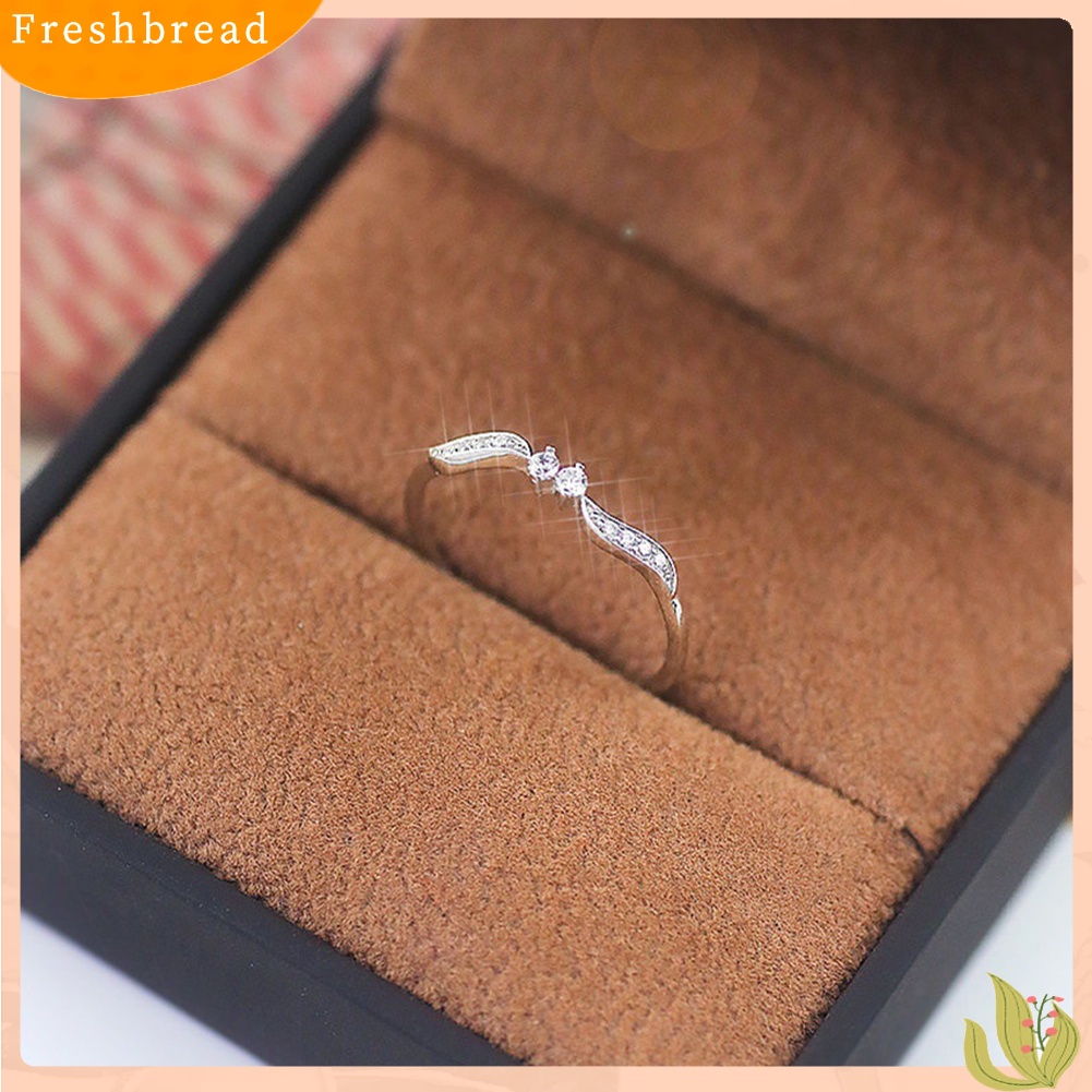 &lt; Freshbread &gt; Wanita Fashion Berlian Imitasi Bertatahkan Daun Jari Cincin Pernikahan Lamaran Perhiasan Hadiah