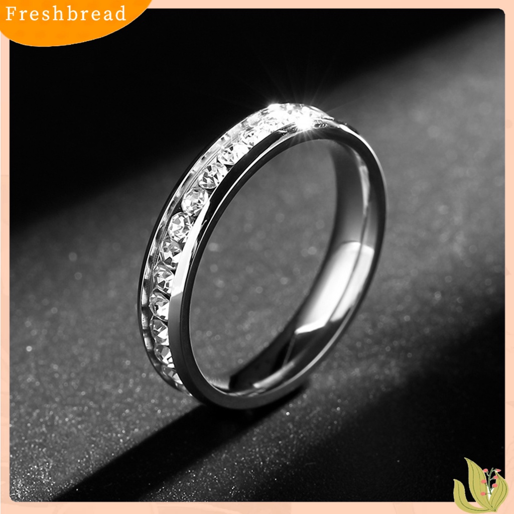 &lt; Freshbread &gt; Indah Permukaan Halus Pernikahan Band Baja Titanium Berlian Imitasi Sederhana Wanita Cincin Pesona Perhiasan
