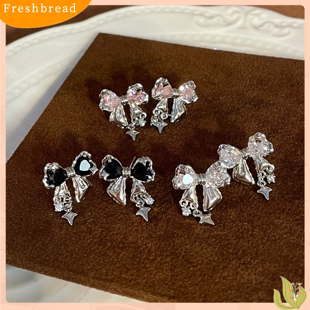 &lt; Freshbread &gt; 1pasang Drop Earrings Temperamen Geometris Cubic Zirconia Eye-catching Tahan Aus Dekorasi High-end Sparkling Bows Pendant Earrings Perhiasan Aksesori