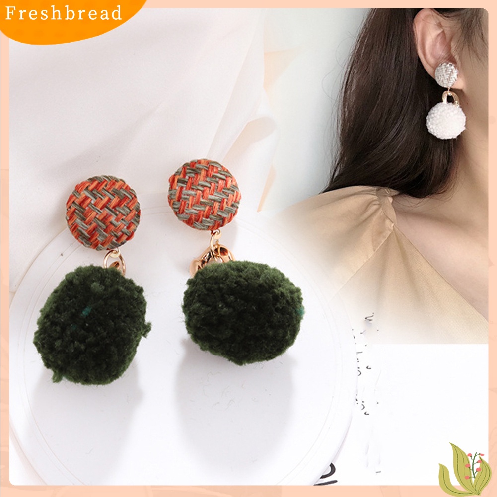 &lt; Freshbread &gt; Musim Dingin Wanita Manis Pompom Menjuntai Drop Ear Stud Earrings Perhiasan Hadiah Teman