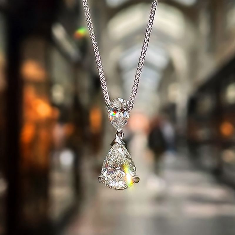 Kalung Liontin Kristal Cubic Zirconia Bentuk Pir Sederhana Dan Elegan Untuk Wanita Mewah Fashion Lady Perhiasan Pesta Pernikahan