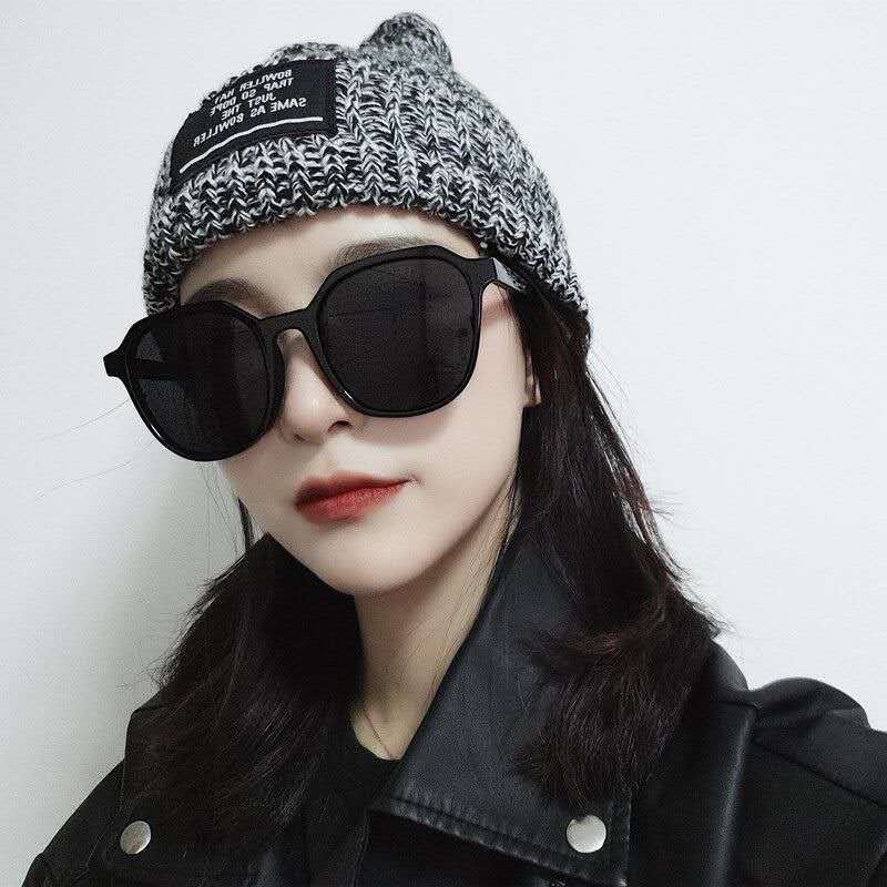 Papaozhu Chic Hitam Perlindungan UV400 Square Frame Sunglasses Untuk Wanita Pria Unisex Keren Fashion Kacamata Warna Kaca Matahari Eyewear