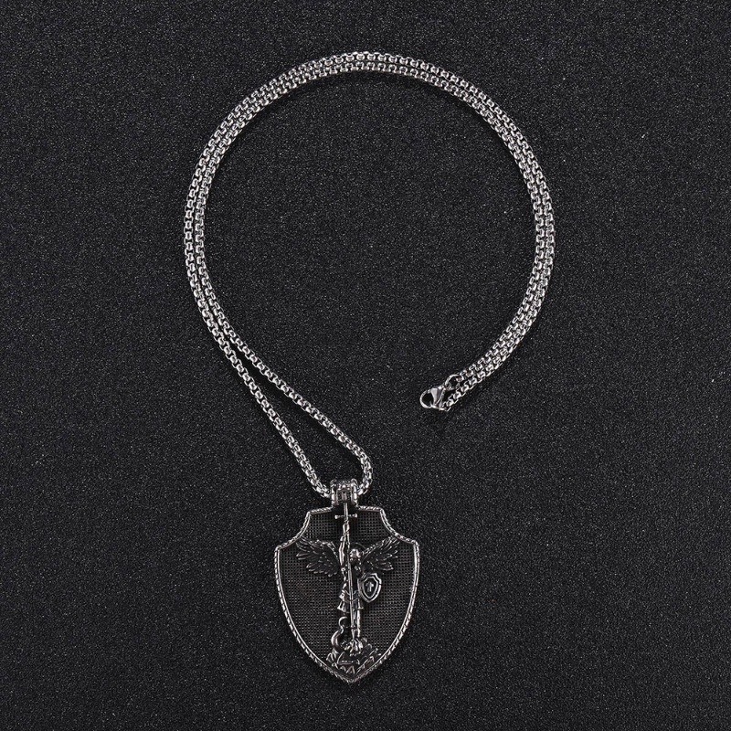 [Z H Perhiasan] Vintage Viking Perisai Hip Hop Liontin Fashion Pria Dan Wanita Anti Karat Kalung Punk Pesta Rock Titanium Steel Perhiasan Aksesoris Grosir