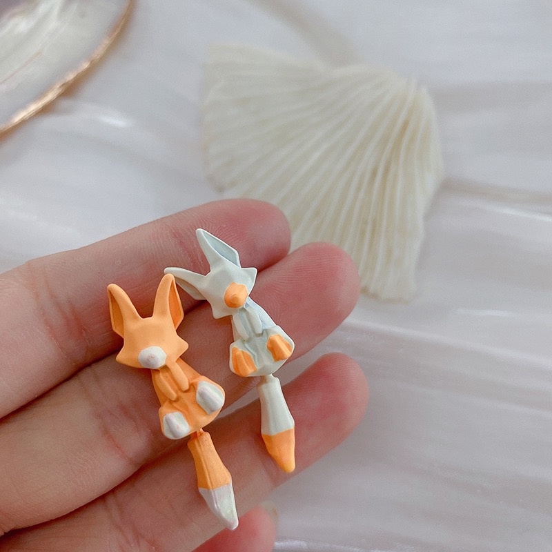 Fun Cute Fox Desain Niche Kartun Asimetris Anting Kreatif Unik