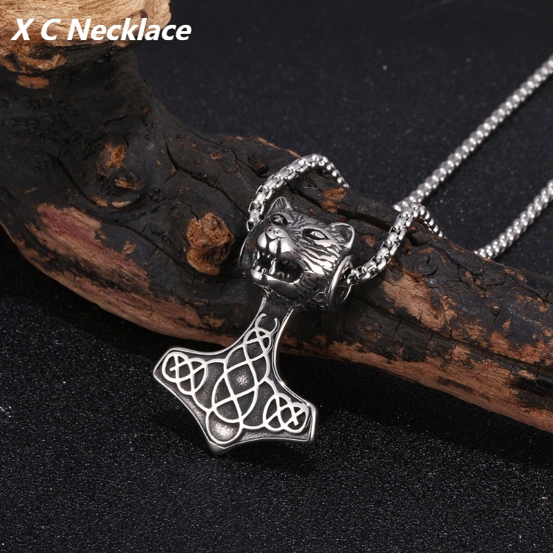 [X C Kalung] Baru Silvery Retro Hewan Anjing Kepala Liontin Punk Hip Hop Stainless Steel Kalung Hadiah Pesta Ulang Tahun Untuk Pria Dan Wanita