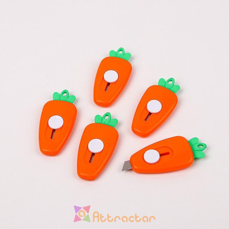 

✨In Stock Mini Kartun Utilitas Cutter Kecil Portabel Unboxing Cutter Carrot Dolphin Whale Art Paper Cutter-AT