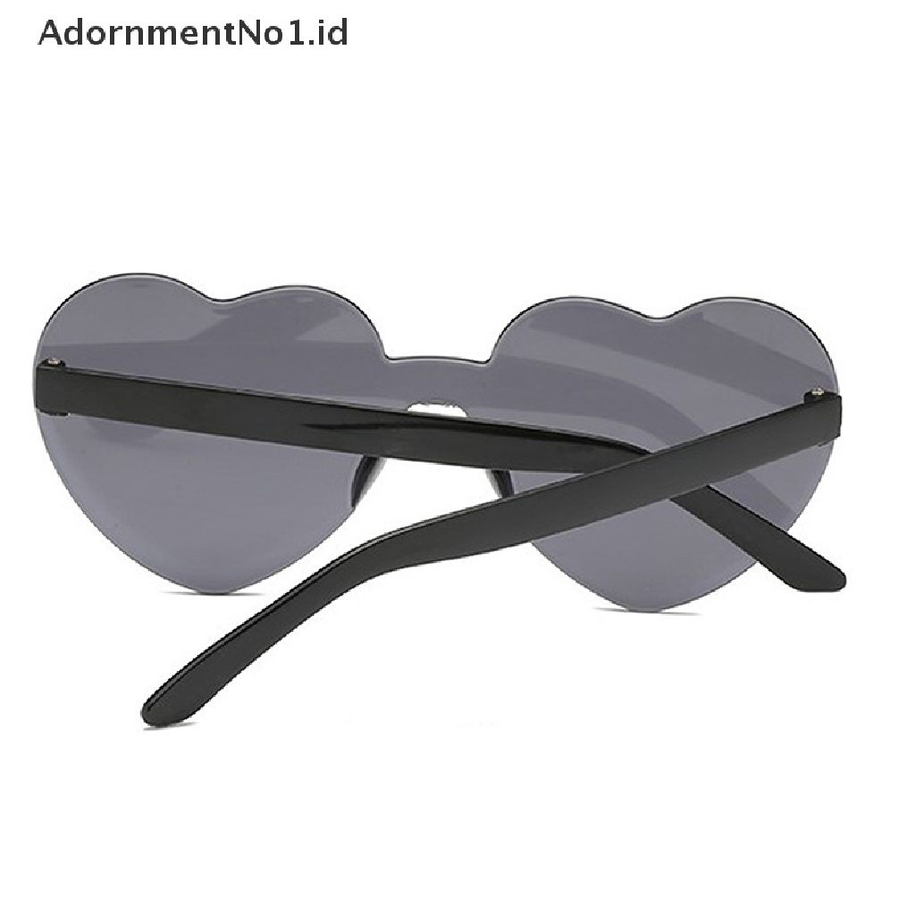 [AdornmentNo1] Fashion Wanita Warna Polarized Bentuk Hati Berwarna Pesta Kacamata Hitam Cewek [ID]