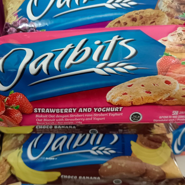 

oatbits biscuit 110 gr - strawberry and