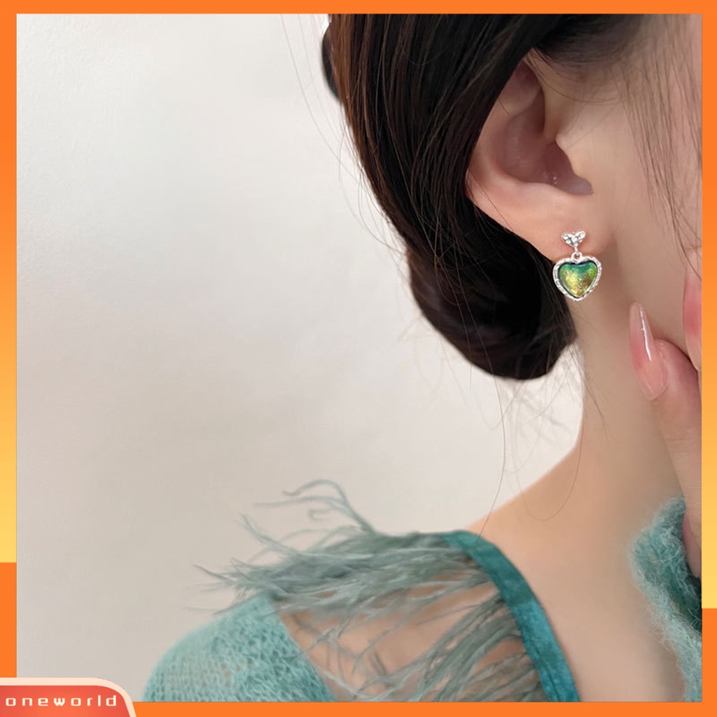 [EONE] 1pasang Anting Wanita Shiny Eye-catching Geometris Pengerjaan Halus Menawan Dekorasi Hypoallergenic Bentuk Hati Liontin Anting Perhiasan Aksesori