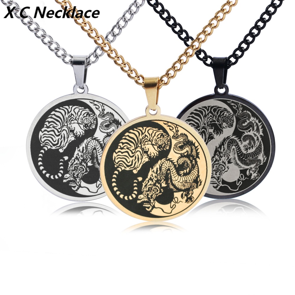 [X C Kalung] Emas &amp; Perak Baru Hip Hop Punk Vintage Overlord Naga Harimau Yin Yang Tai Chi ​Kalung Titanium Steel Liontin Anti Karat Perhiasan Hadiah Liburan Pria Dan Wanita