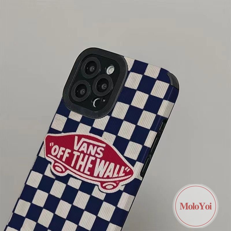 Casing Tekstur Kulit Mewah Kotak-Kotak Retro Kompatibel Untuk IPhone XR S X Max11 Pro Max 7Plus 13 12 14 Pro Max8 7 Plus Merek Trendi V.A.N.S Label Telepon Shockproof Soft Tpu Cover