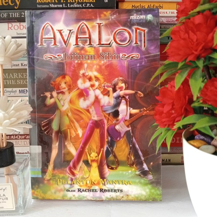 ORIGINAL NOVEL INDONESIA AVALON JALINAN SIHIR by Rachel Roberts