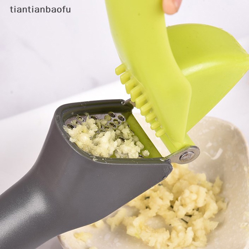 [tiantianbaofu] Stainless Steel Garlic Press Crusher Handheld Ginger Garlic Mincer Rumah Masak Alat Pemeras Sayuran Masher Butik