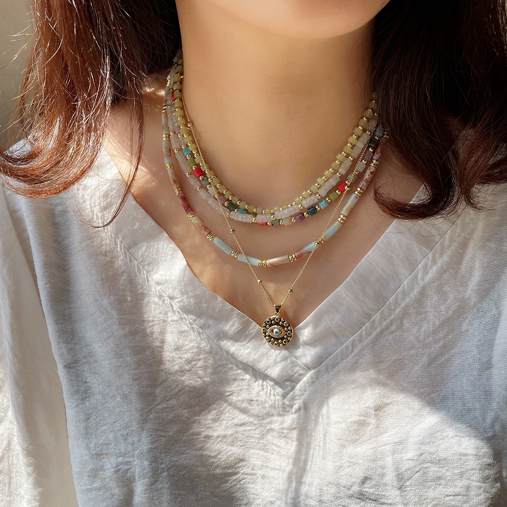 Kalung Desain Niche Manik-Manik Tangan Kalung Batu Semi Mulia Gadis Panas Ditumpuk Rantai Klavikula Warna-Warni