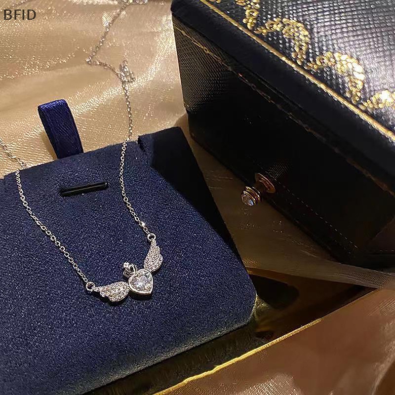 [BFID] Kalung Sayap Hati Kristal Ins Gaya Cahaya Niche Temperamen Rantai Klavikula Untuk Wanita Fashion All-match Necklace Jewelry [ID]