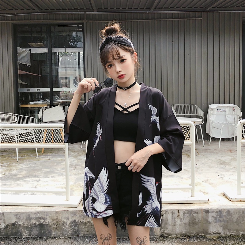 Cetak Derek Hitam Dan Putih Kimono Pantai Pria Dan Wanita Longgar Kardigan Harajuku Jepang Haori Unisex