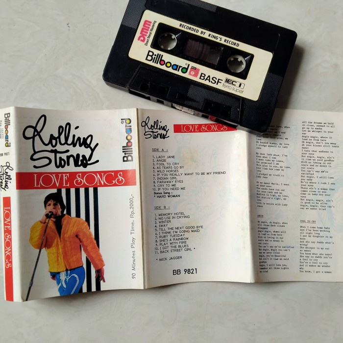 KASET ROLLING STONES LOVE SONGS