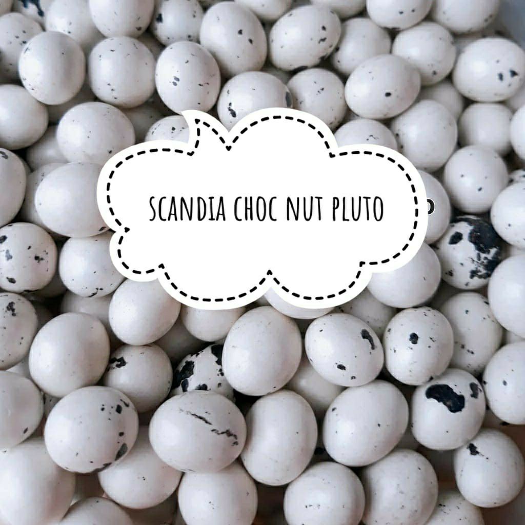 

Scandia Pluto 500gr - Coklat Scandia Pluto - Coklat Scandia Choc Nut Pluto - Coklat kacang - Coklat Isi Kacang - Coklat Kiloan - Coklat Nut - Coklat Telur Puyuh - Coklat Repack - Delfi - Silverqueen - ANGGRIS KOES