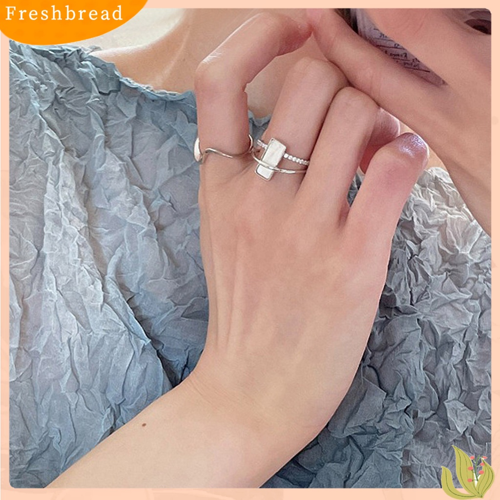 &lt; Freshbread &gt; Knuckle Ring Adjustable Geometric Square Zircon Decor Double Layers Simulasi Shell Design Dress Up High Gloss Simulasi Berlian Perempuan Temperamen Cincin Bersama