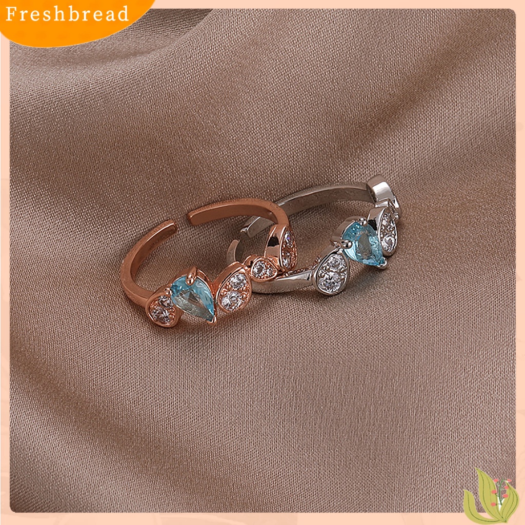 &lt; Freshbread &gt; Wanita Cincin Geometris All-match Hadiah Anniversary Open-end INS Mutiara Imitasi Shell Bunga Berlian Imitasi Cincin Untuk Pakaian Sehari-Hari