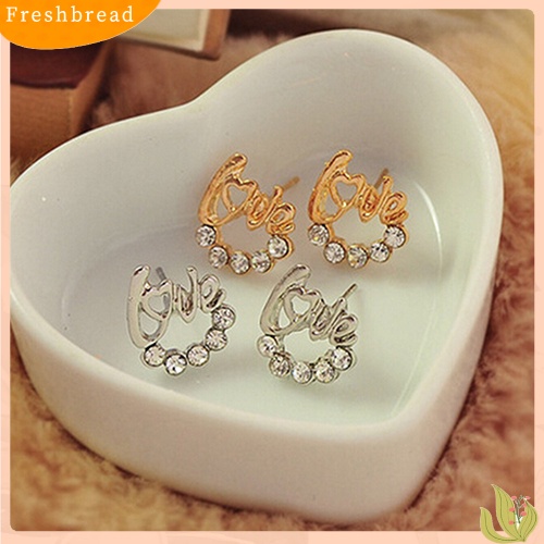 &lt; Freshbread &gt; Fashion Wanita Elegan Berlian Imitasi Mengkilap Cinta Surat Telinga Stud Anting Perhiasan