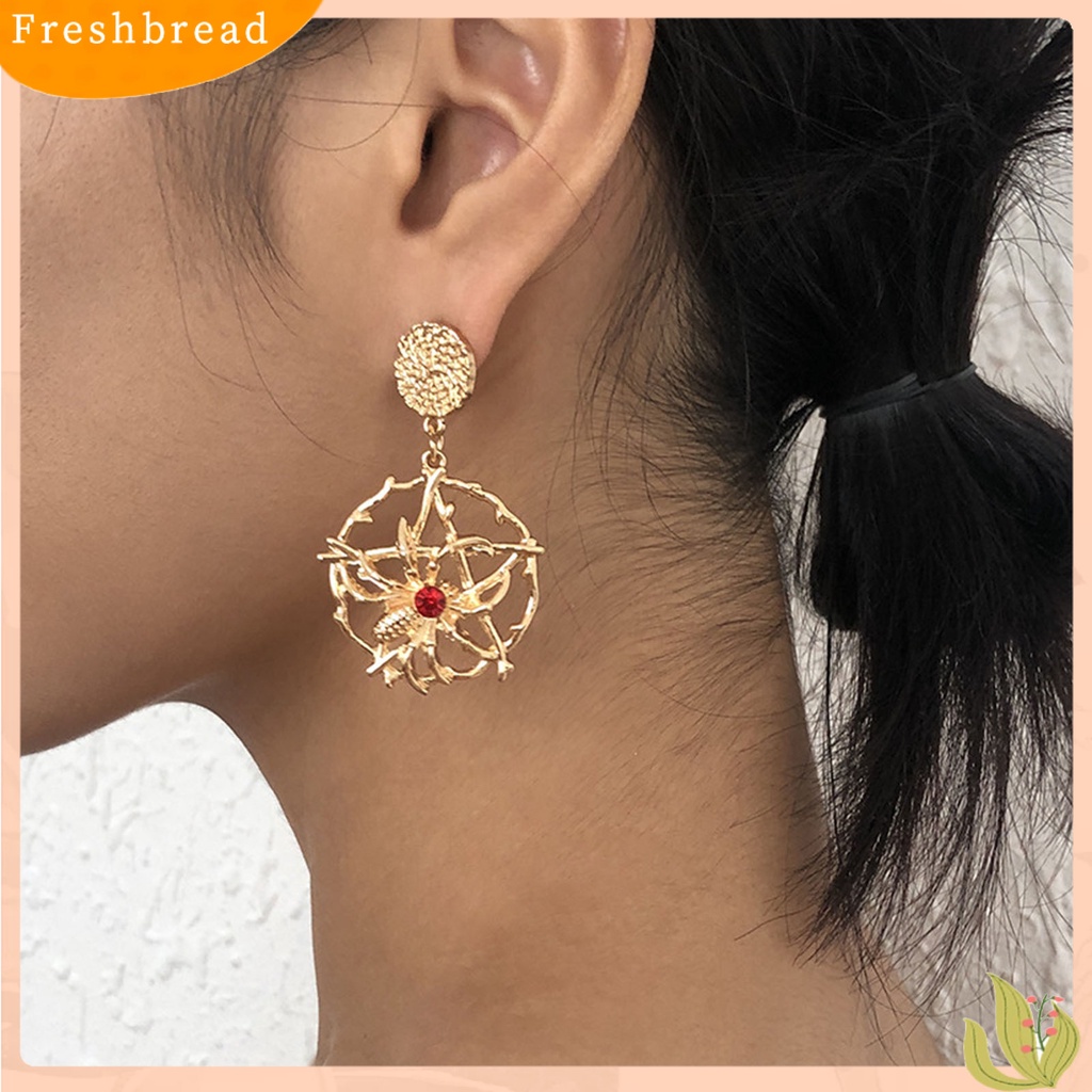 &lt; Freshbread &gt; 1pasang Menjuntai Anting-Anting Vintage Anti-Karat Alloy Pengerjaan Halus Indah Jaring Laba Laba-Laba Menjuntai Anting-Anting Untuk Pesta