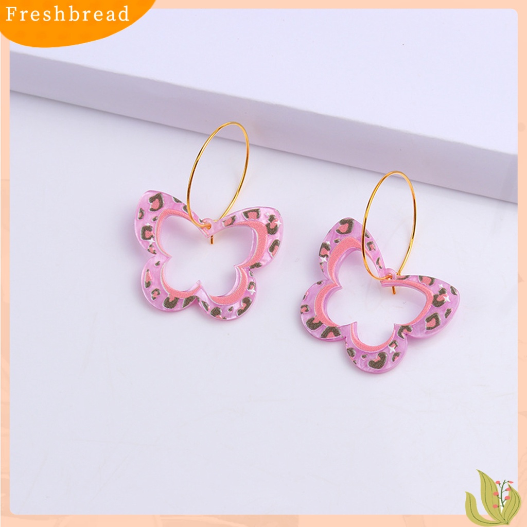 &lt; Freshbread &gt; 1pasang Anting Wanita Berongga Kupu-Kupu Perhiasan Vintage Anting Menjuntai Warna-Warni Untuk Liburan Pesta Pakaian Sehari-Hari