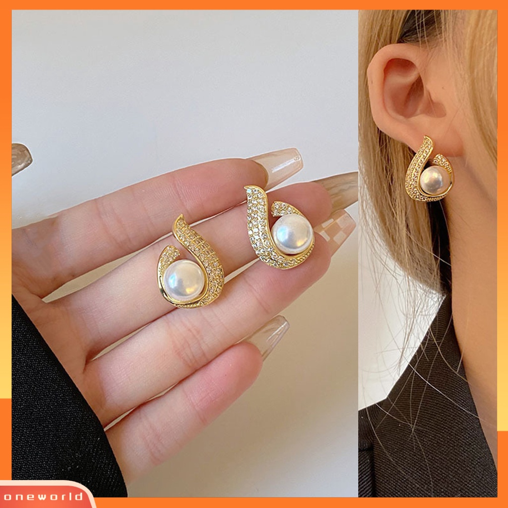 [OWR] 1pasang Ear Studs Electroplating Geometris Bentuk Tetesan Air Cahaya Mewah Eye-catching Dekorasi Tidak Mudah Karat Mutiara Imitasi Dan Berlian Imitasi Anting Perhiasan Aksesori