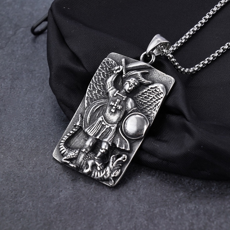 [X C Kalung] Baru Silvery Retro Angel Knight Dragon Slaying Pendant Punk Hip Hop Stainless Steel Kalung Hadiah Pesta Ulang Tahun Untuk Pria Dan Wanita