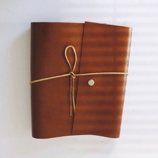 

TERMURAH Agenda kulit asli Rustik / Buku catatan kulit /BUKU TULIS SEKOLAH/BUKU TULIS SIDU/BUKU