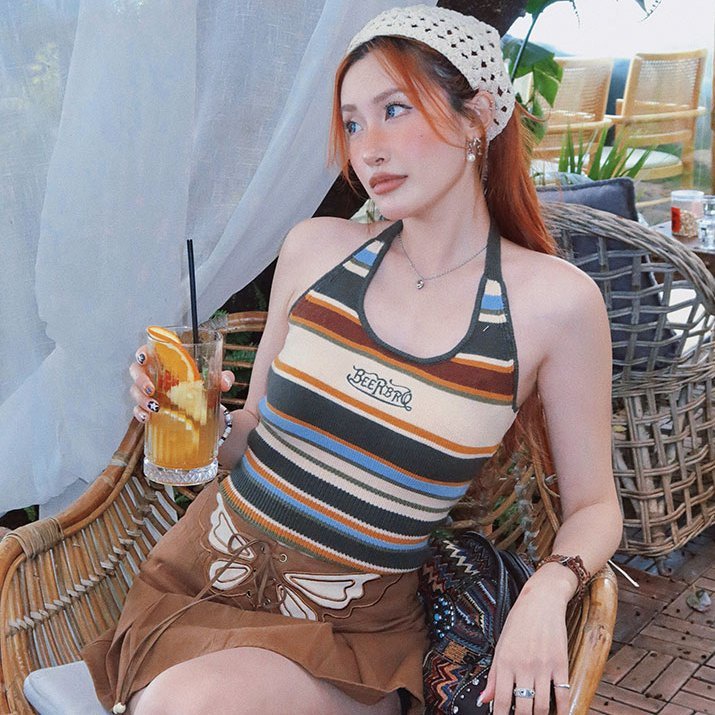 Red 2023 musim panas baru manis hot gadis warna bergaris menggantung leher rompi wanita chic tanpa lengan bagian dalam