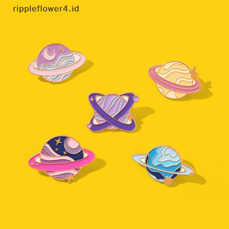 {rippleflower4.id} Bintang Langit Galaxy Koleksi Enamel Pin Romantis Luar Angkasa Planet Logam Kartun Lencana~